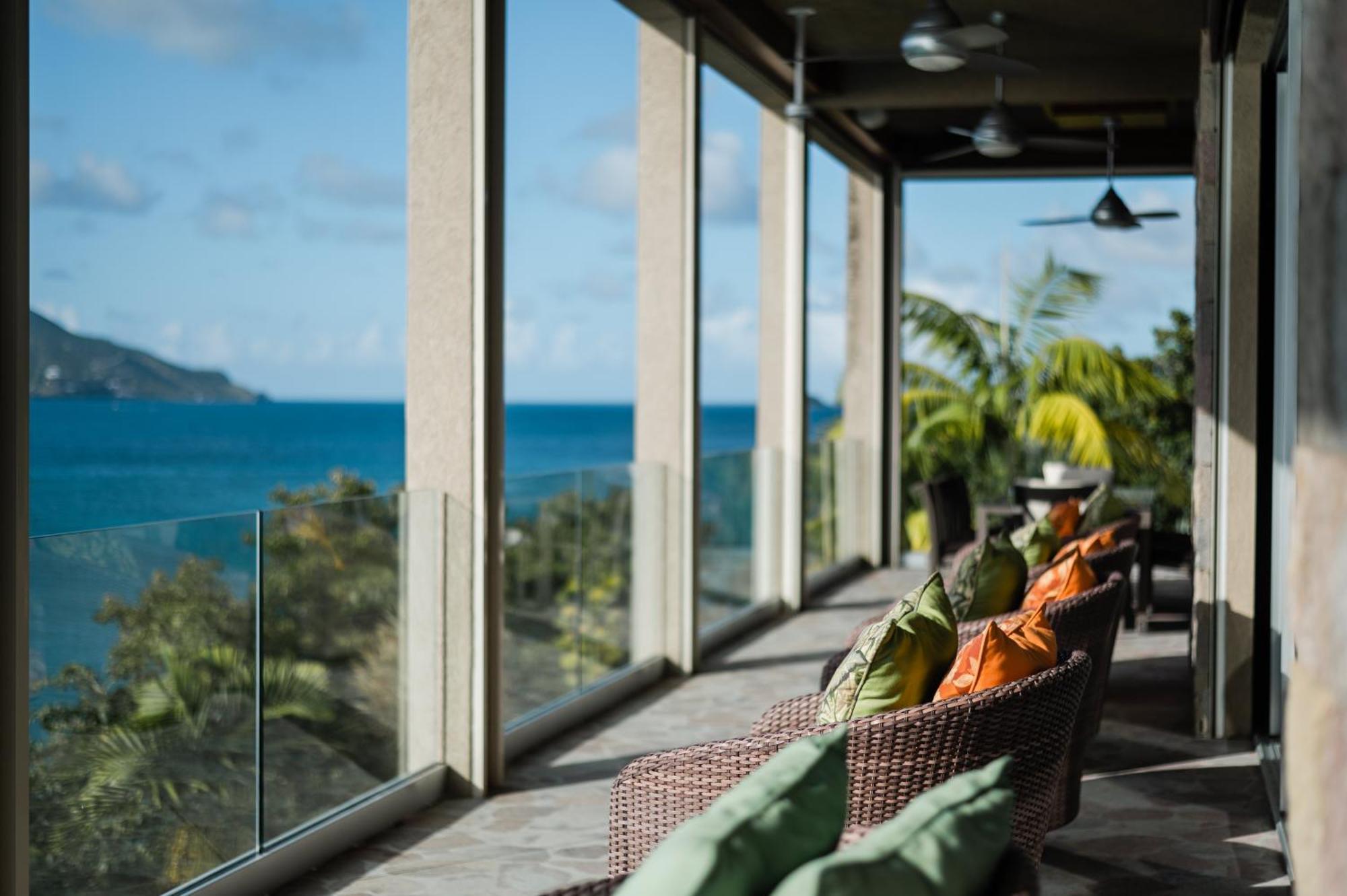 Beautiful 3 Story 8,000 Sq Ft Oceanside Mansion Villa Nevis Exterior photo